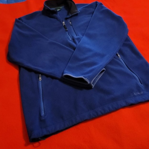 L.L. Bean fleece pullover - Picture 7 of 10